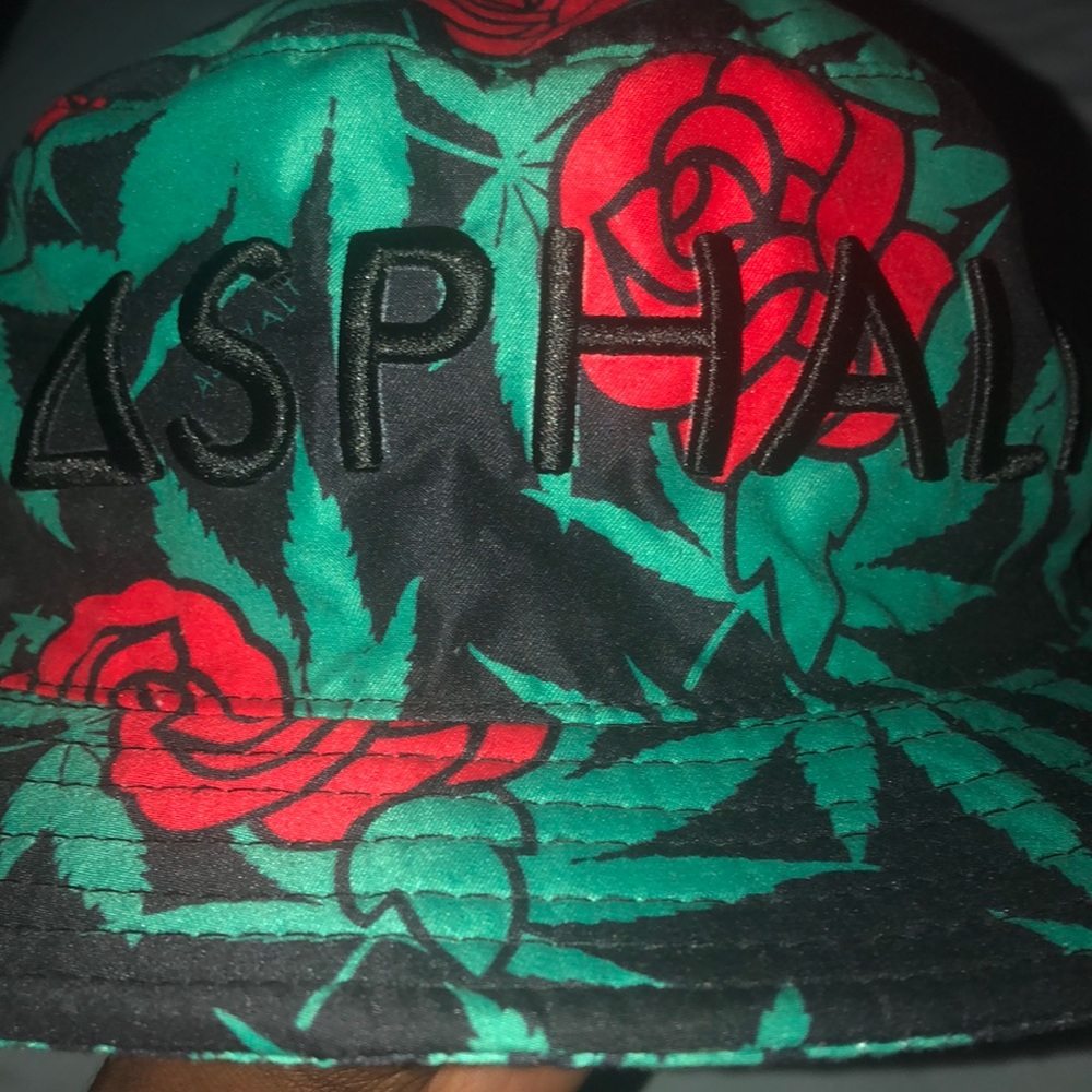 Hat - Picture 2 of 2